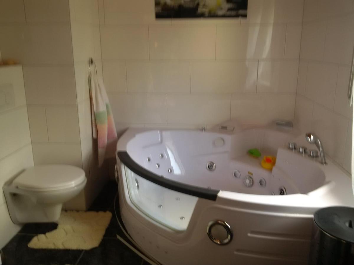 Haus Bergrose Apartment Busenborn Luaran gambar